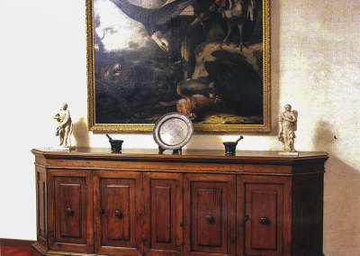 Credenza in noce di origine italiana - epoca 1600