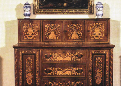 Credenza in noce origine Olandese - epoca '700